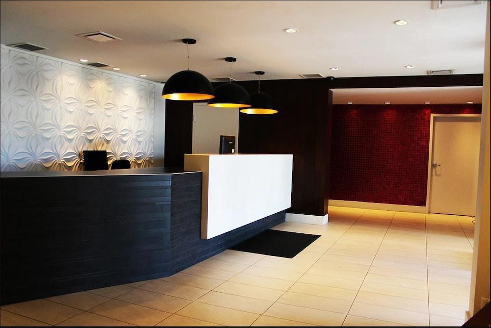 Motel Labarre Лонгёй Экстерьер фото
