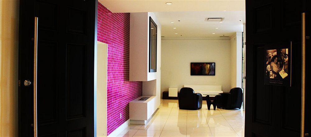 Motel Labarre Лонгёй Экстерьер фото